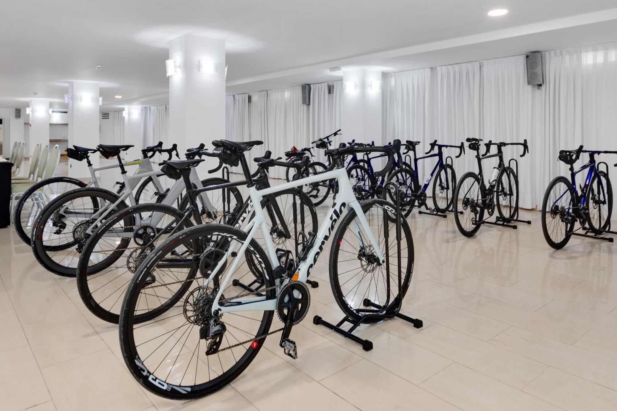 Daniya Denia Spa & Business 4* Экстерьер фото