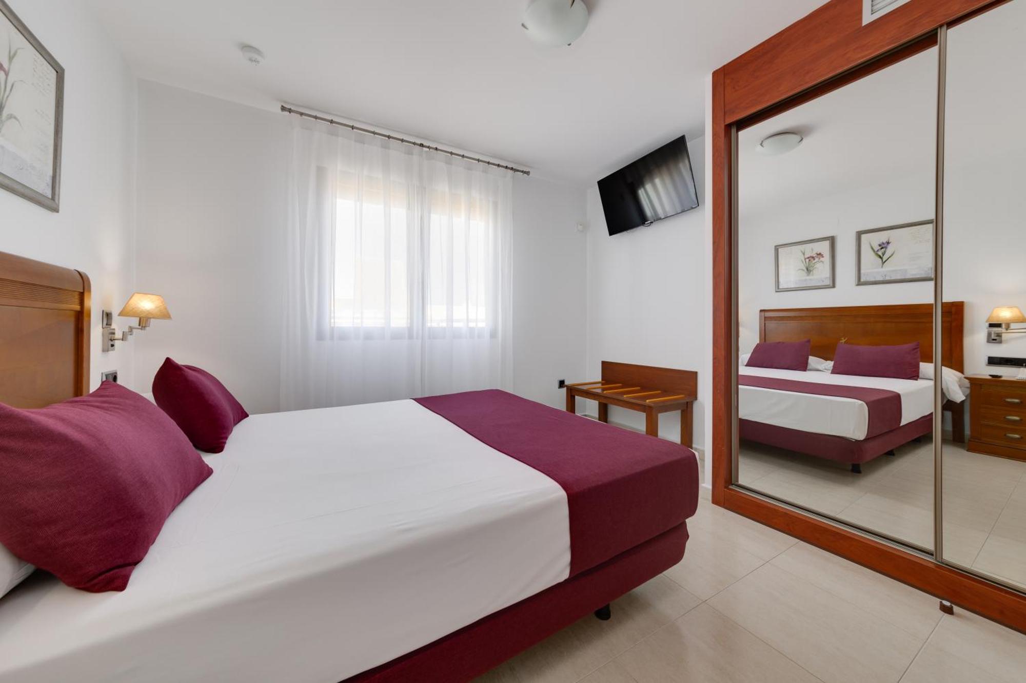 Daniya Denia Spa & Business 4* Экстерьер фото
