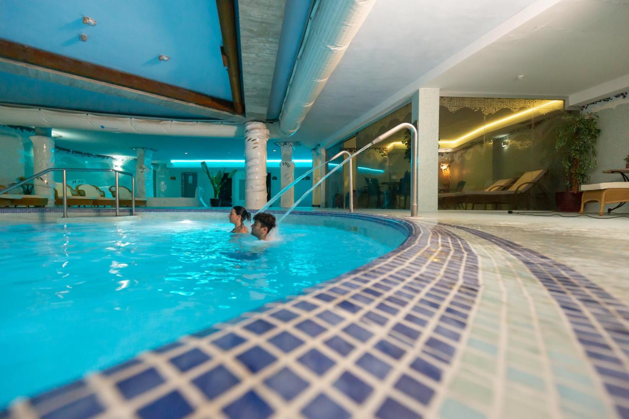 Daniya Denia Spa & Business 4* Экстерьер фото
